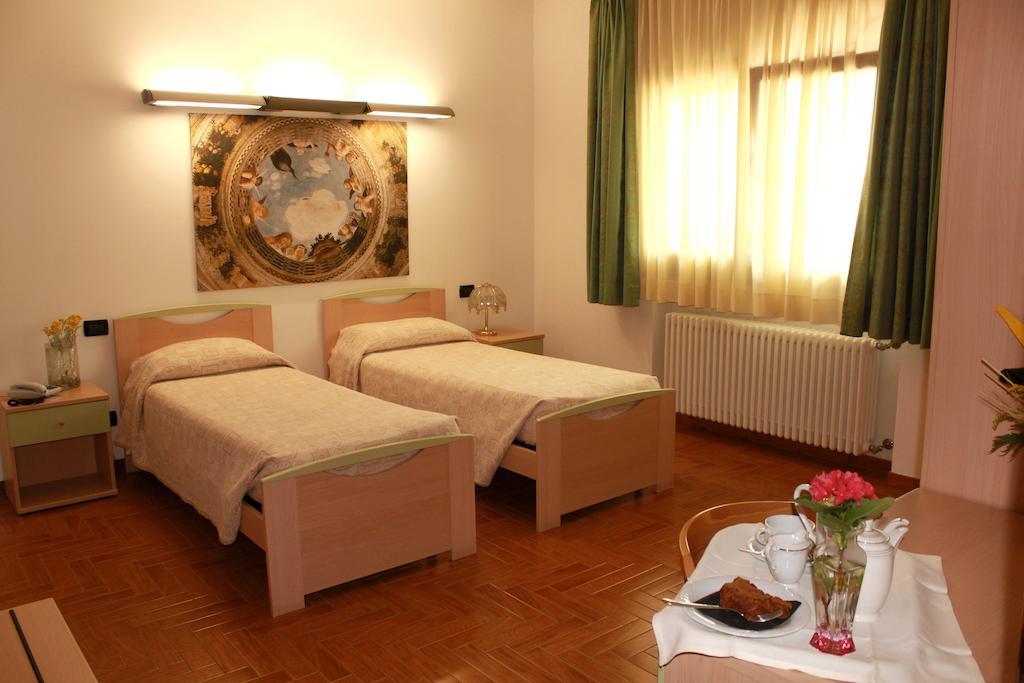 Albergo Ristorante Fratte Fregona Oda fotoğraf